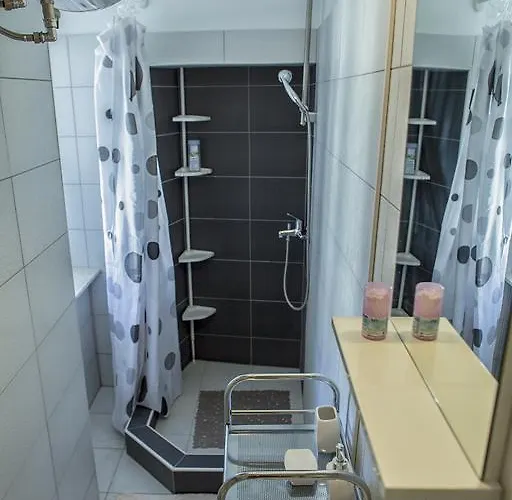Apartament West